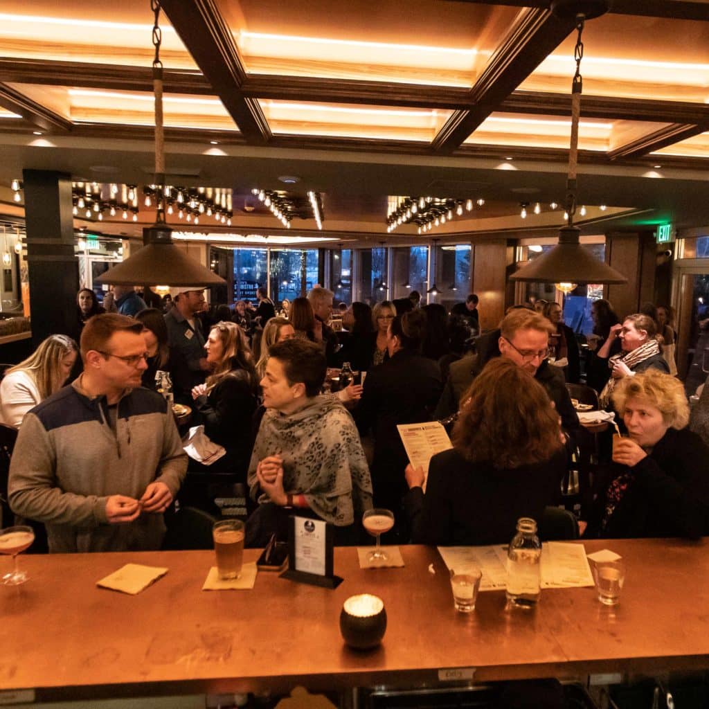 Von's Woodinville Bar